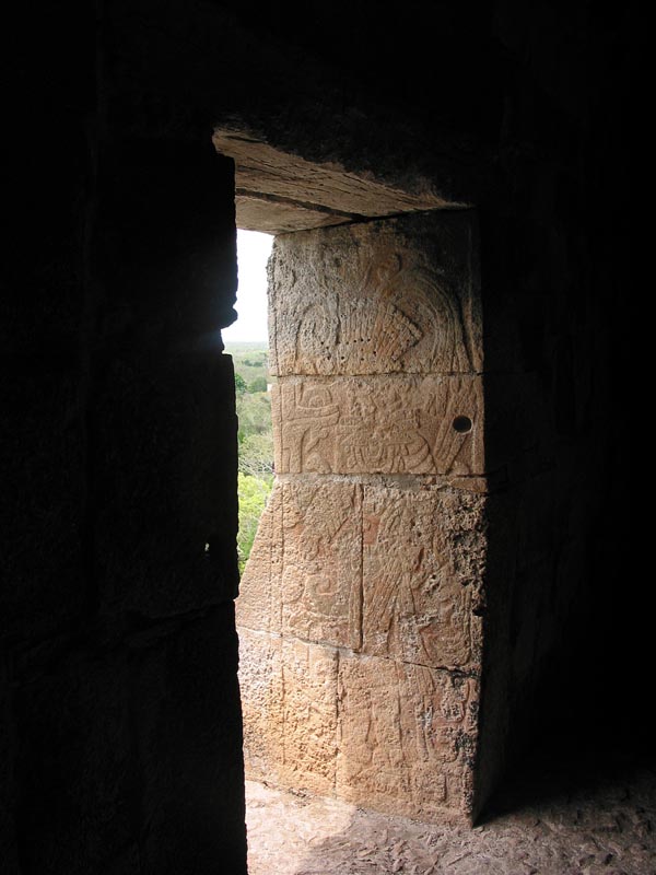 chichen-castillo-puerta-433