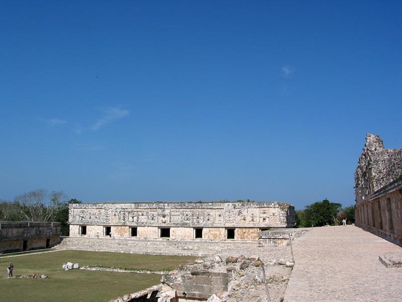 uxmal-520