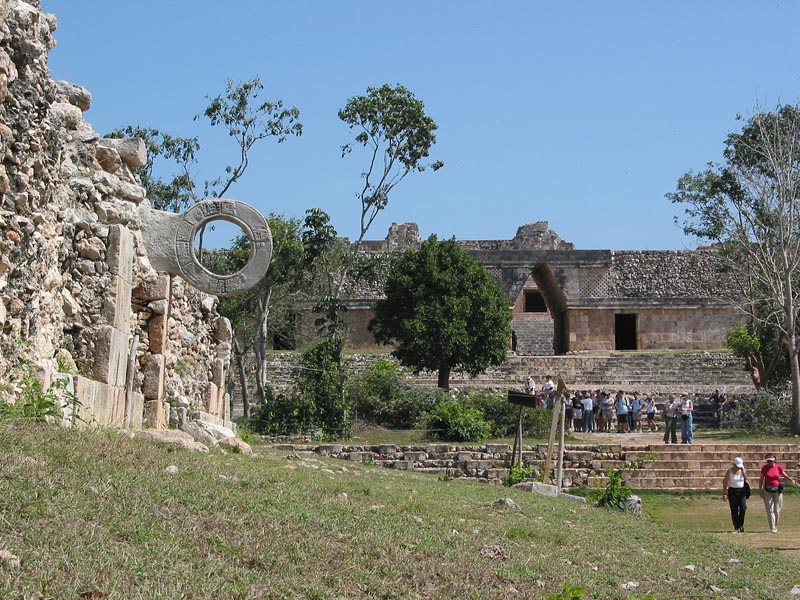 uxmal-anillo-anverso-587