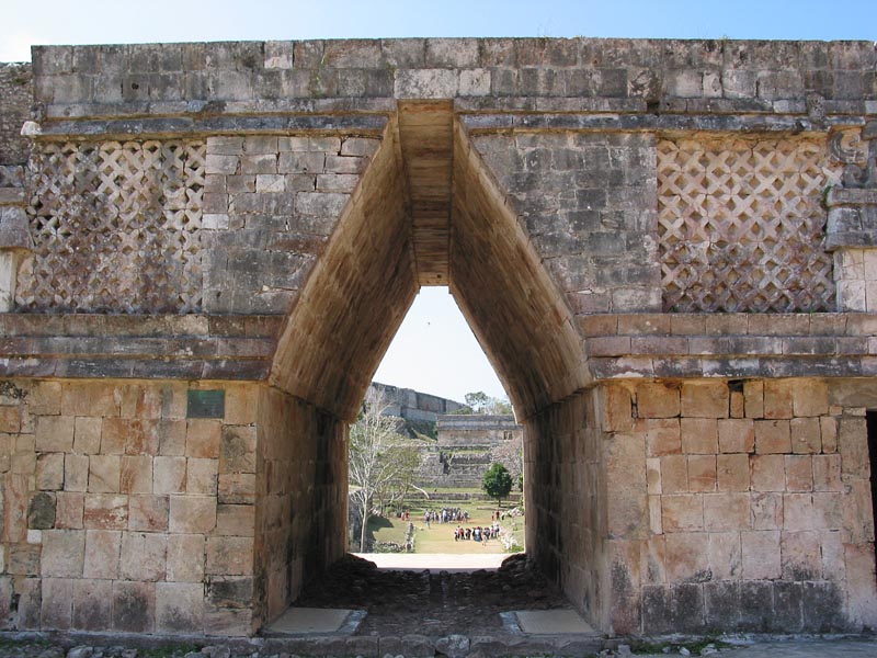uxmal-puerta-574