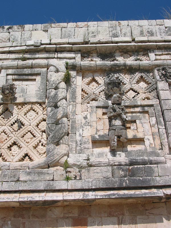 uxmal-serpiente-detalle-555