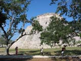 uxmal-entrada-492