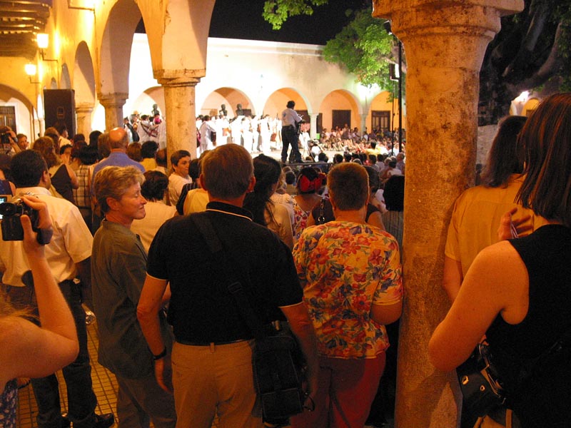 merida_varias_folklorico_090