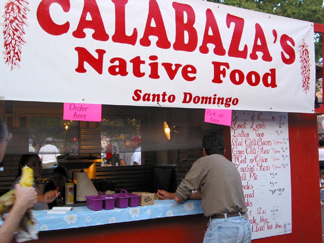 fiesta-plaza-stands-176