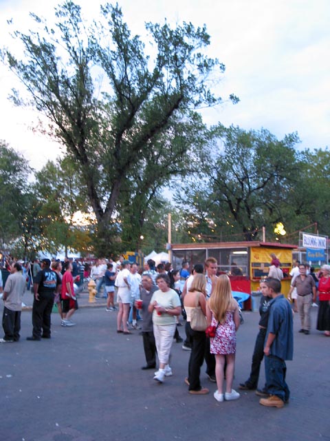 fiesta-plaza-stands-181