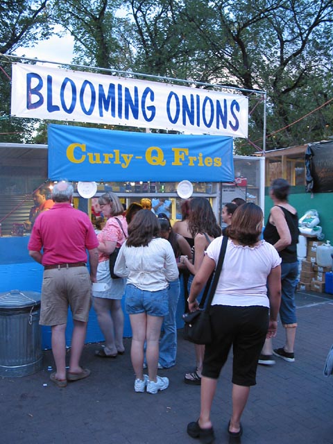 fiesta-plaza-stands-185
