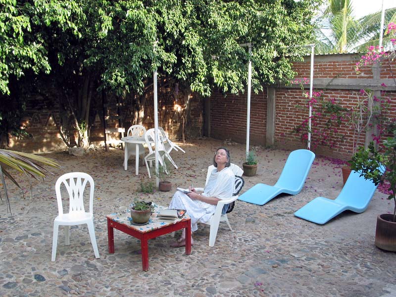jardin-sentando_1353