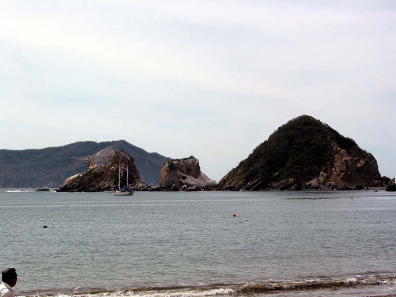 playa-pelicanos_rocas_1369