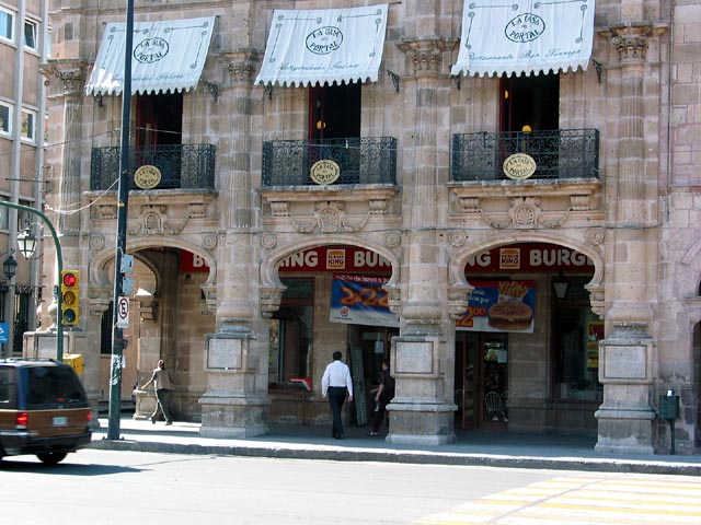 morelia-zocalo-burgerking-064