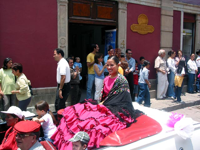 guanajuato-desfile-de-coches-015