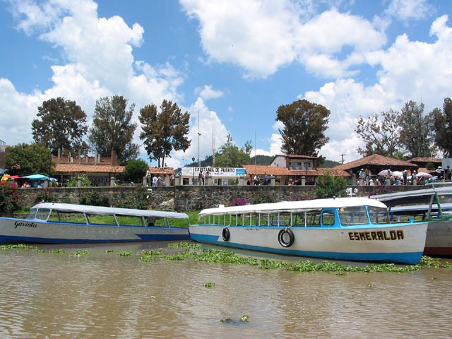 janitzio-lancha-puerto-035