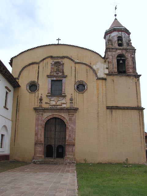patzcuaro-iglesia-023