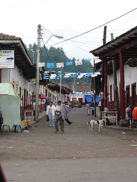 morelia04-calle_2219.jpg