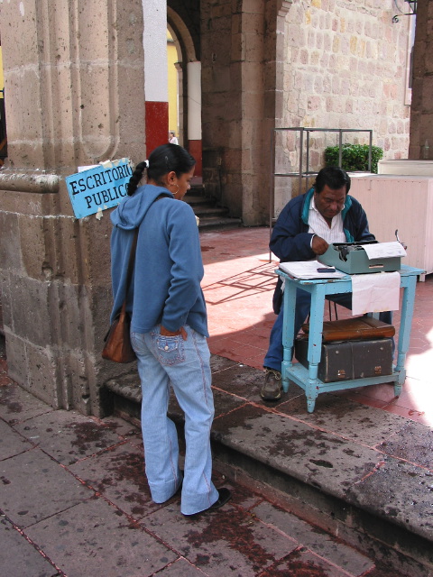 morelia04-calle-escri#F2FE.jpg