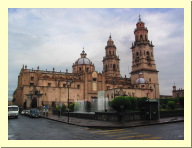 morelia04-catedral_2902.jpg