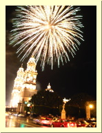 morelia04-catedral-fuegos_2560.jpg
