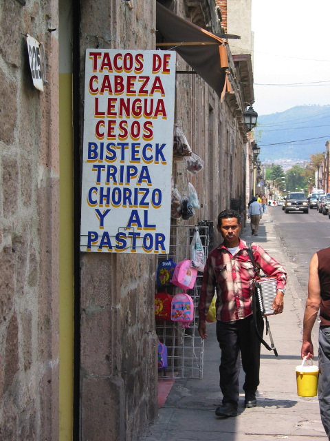 morelia04-letrero_3061.jpg