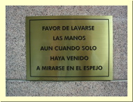 morelia04-letrero-lavarse_2990.jpg