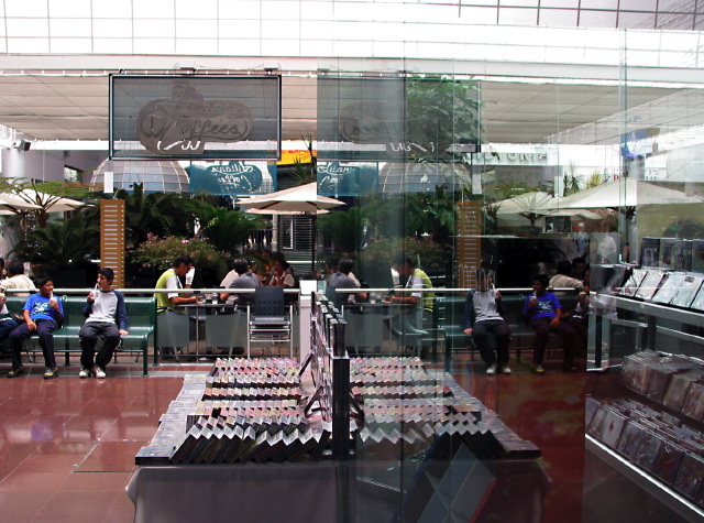 morelia04-aurrera-mall_207.jpg