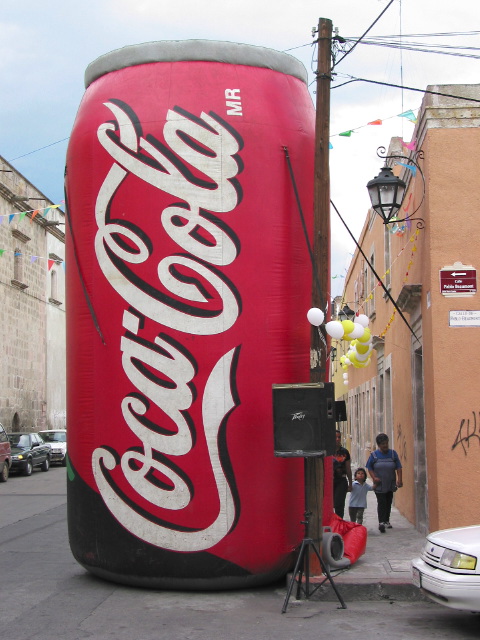 morelia04-globo-cola_3119.jpg