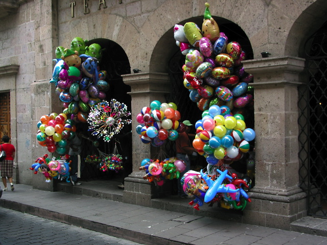 morelia04-globos_3113.jpg