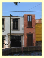 morelia04-pila-del-gallo-ventana_2097.jpg