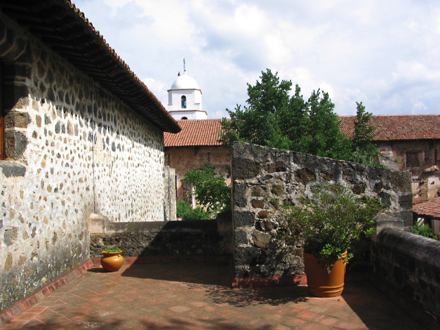morelia04-tiripetio-t#F3_4.jpg