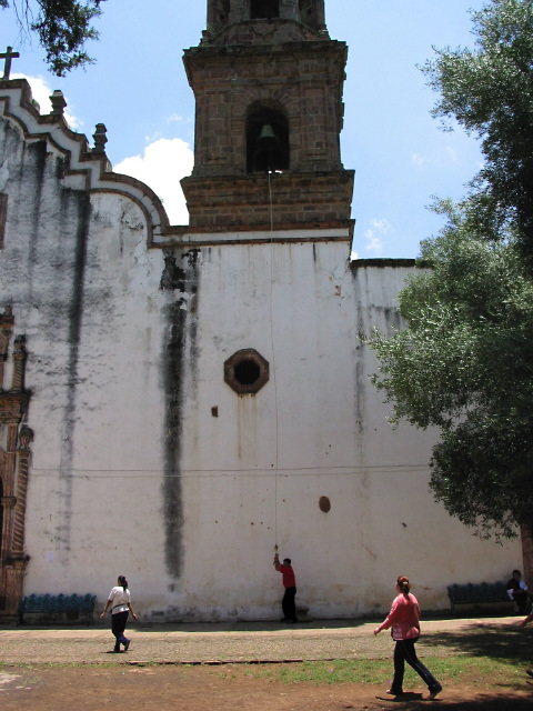 morelia04-tzintzuntza#F3_5.jpg