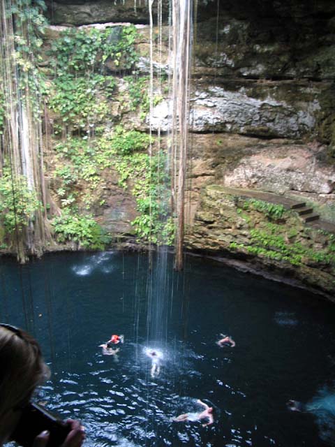 cenote-tzidnup-waterfall-0428