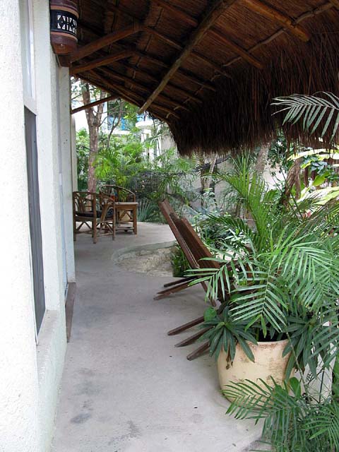 zanzibar-porch-0176