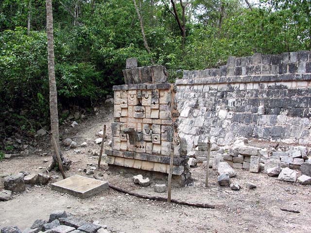 chchen-itza-3-of-3-0369