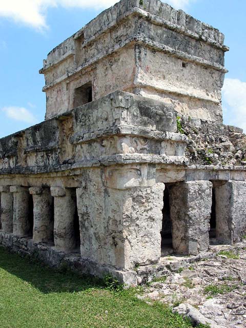 tulum-corner-face-0202