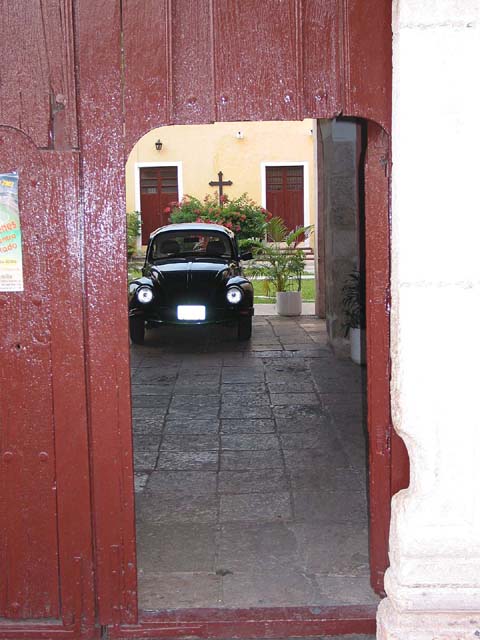 valladolid-courtyard-0442