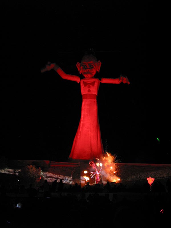 zozobra-bailador-03_0394