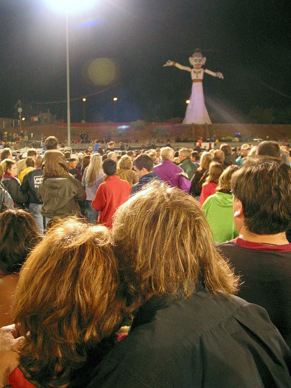 zozobra-pareja-03_0338